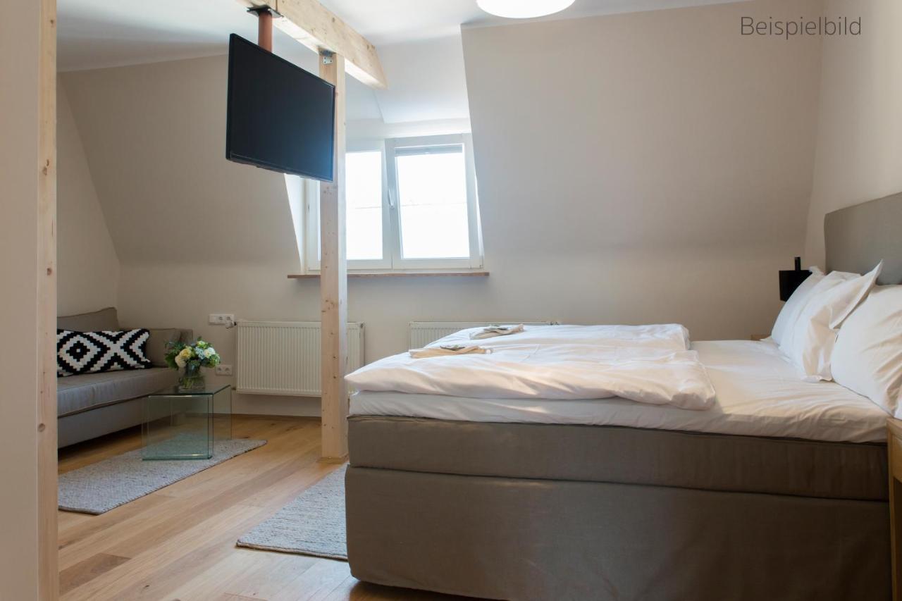 Cottage Rheingau Hotel Walluf Buitenkant foto
